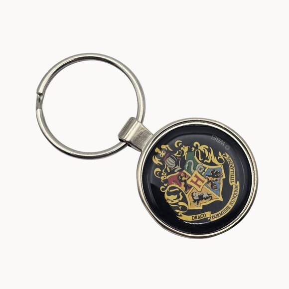 Hogwarts Harry Potter Round Black/Gold Toned House Crest Keychain Collectible - Picture 2 of 5